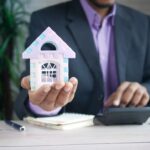 Comment choisir un courtier en prêt immobilier : critères cachés que les banques ne disent pas